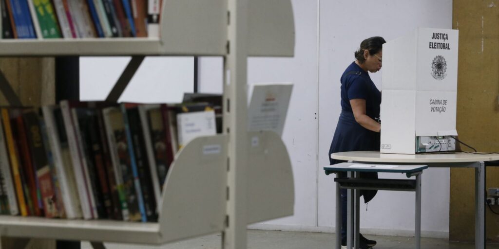 Decreto autoriza atuação das Forças Armadas nas eleições de