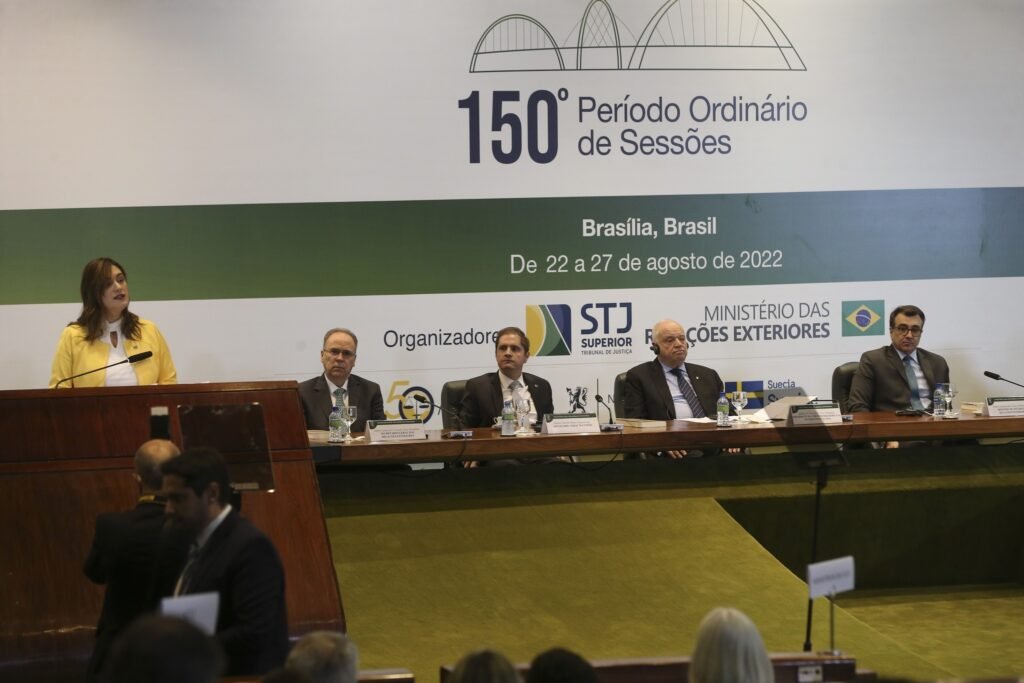 prisao preventiva: Sessão do Superior Tribunal de Justiça em Brasília retratando o contexto de atuação da justiça.