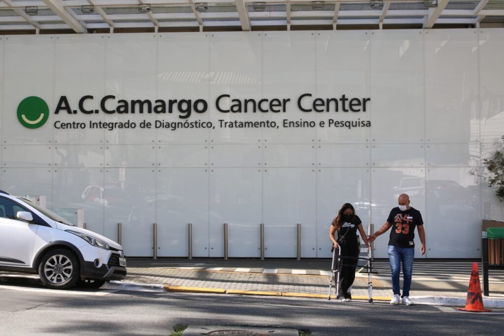 linfoma não Hodgkin: fachada do Hospital A.C. Camargo Cancer Center em São Paulo