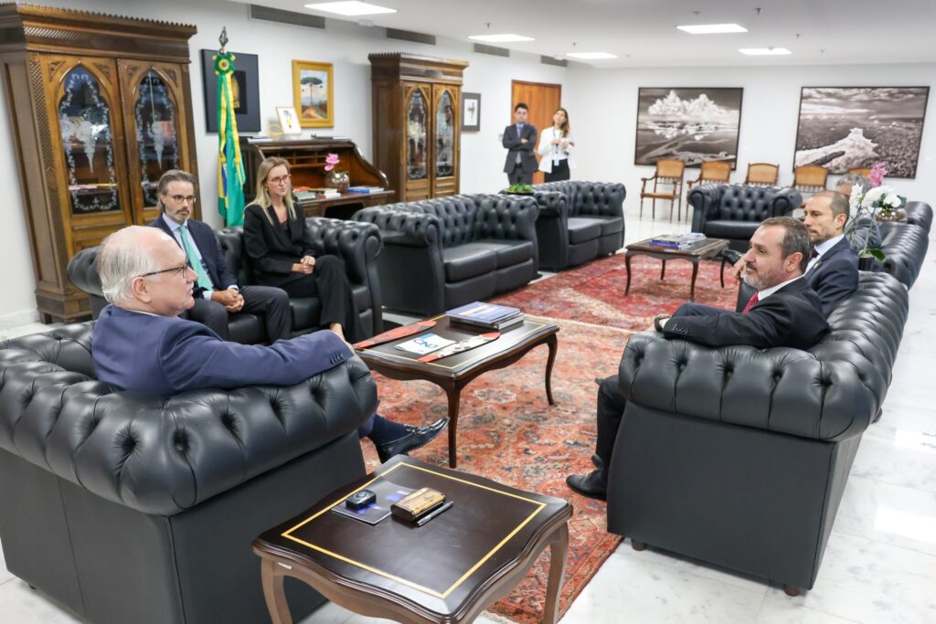 caso Master: Presidente do STF em reunião com o diretor-geral da Polícia Federal, Andrei Rodrigues.