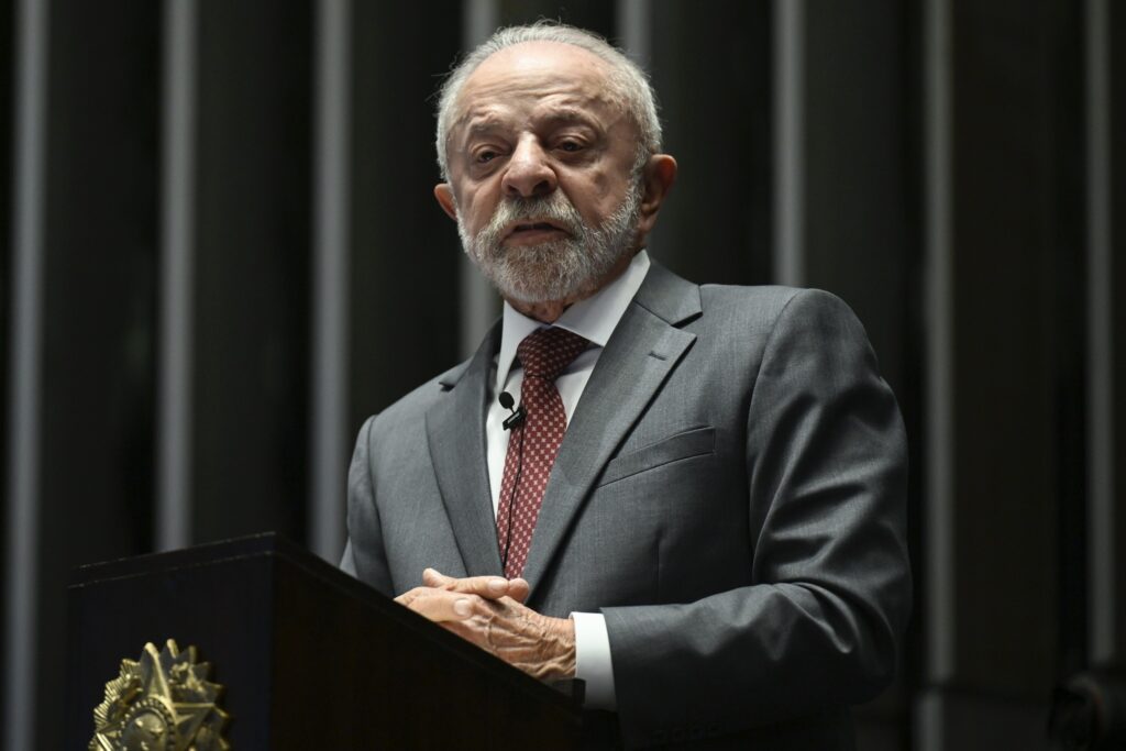 posse de lula: O presidente Luiz Inácio Lula da Silva discursa no plenário do Senado Federal, em Brasília.